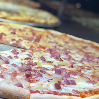 HAWAIIAN JUMBO SLICE