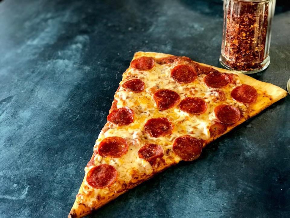 PEPPERONI JUMBO SLICE.