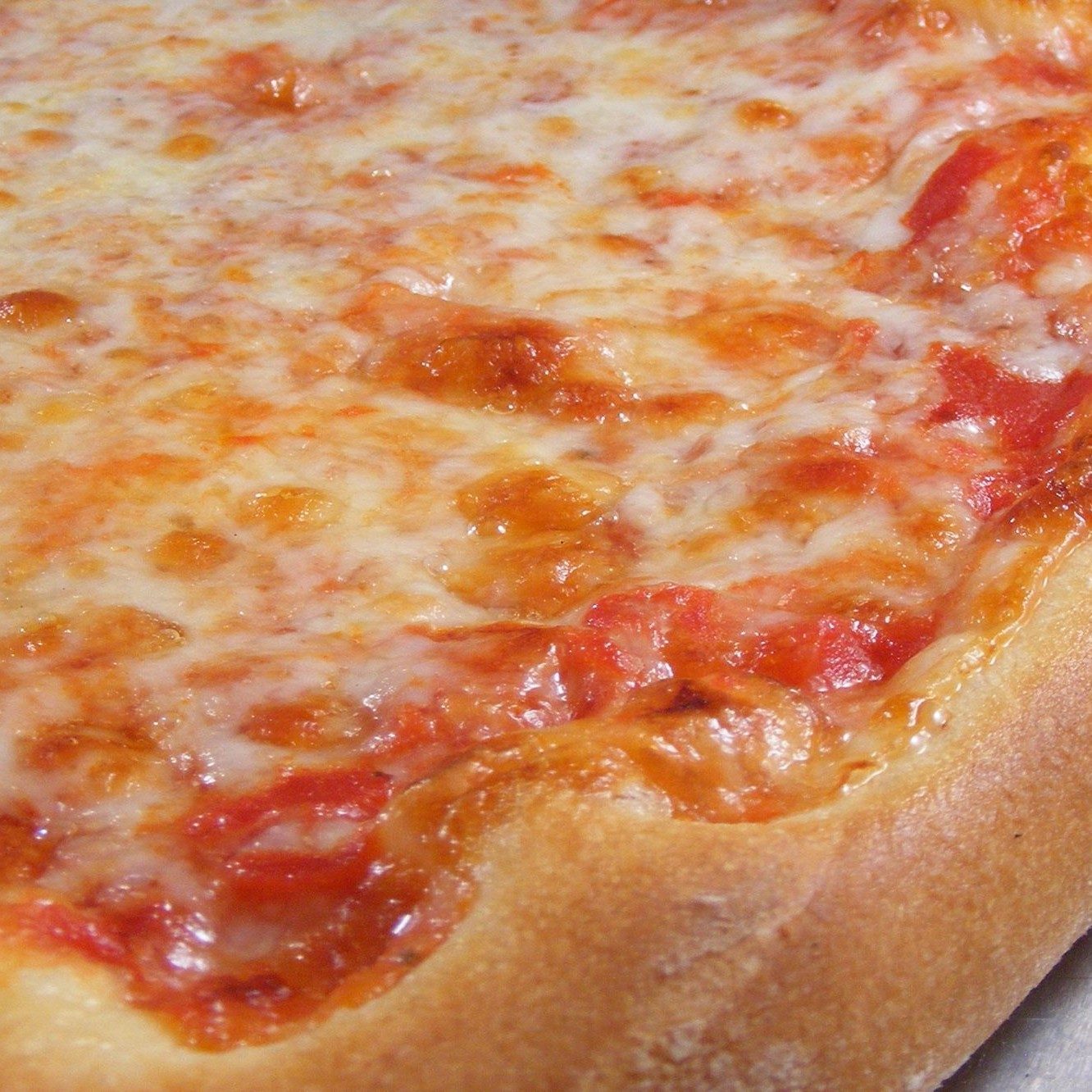 Original NY Cheese Pizza.